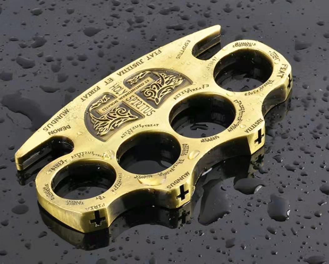 

Tiger finger four finger self-defense weapons will hand in hand with the tiger finger fist buckle self-defense fighting supplies equipment26