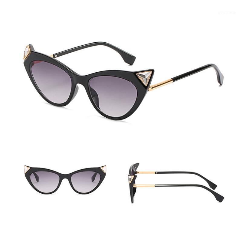 

Rhinestone Sunglasses Women Cat Eye 2020 Fashion Luxury Sunglass Woman cateye Vintage Sun Glasses Retro Lady UV400 glasses1