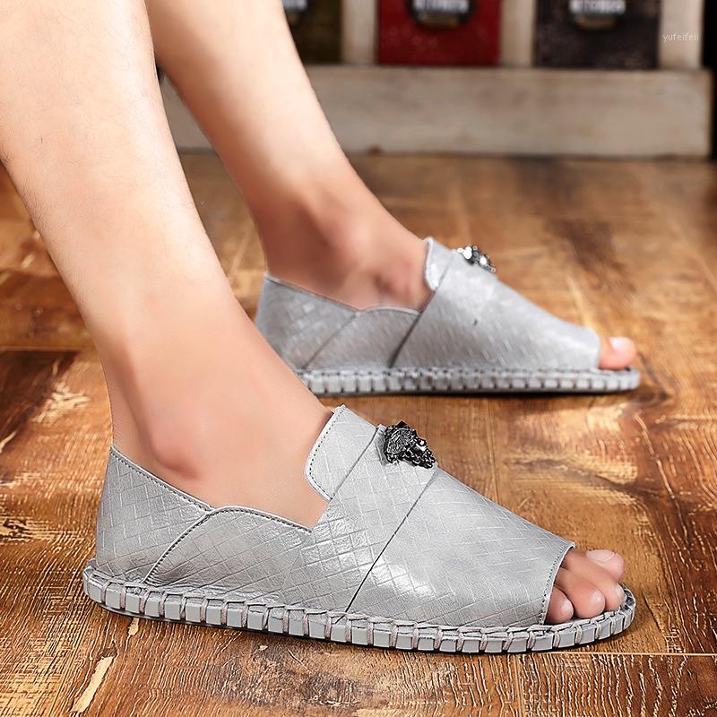 

2020 New Men Fashion Sandals Comfortable Light Beach Shoes Men Non-slip Hard-Wearing Fish mouth sandals High Quality Flats Shoes1, White