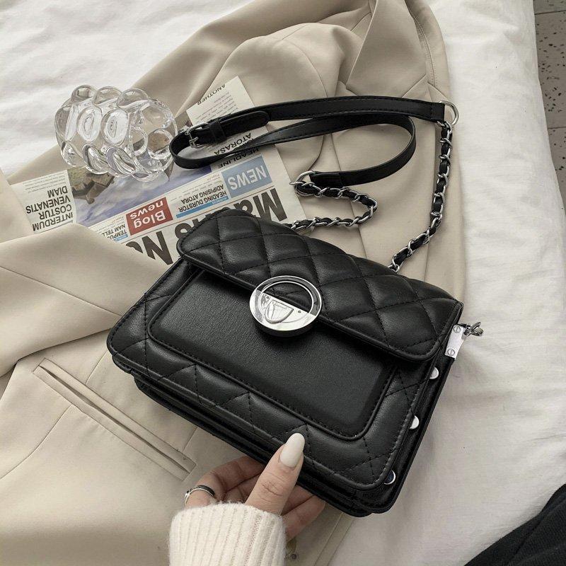 

OLSITTI Brand Designer PU Leather Flap Chain Shoulder Bags For Women 2021 Simple Fashion Messenger bag Ladies Luxury Handbags, Beige