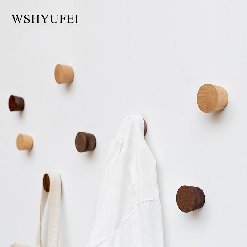 

Strong adhesive hook Hooks Housekeeper Hangers Hanger Suckers Housekeeper on the wall Seamless stickers Solid wood Key hook1