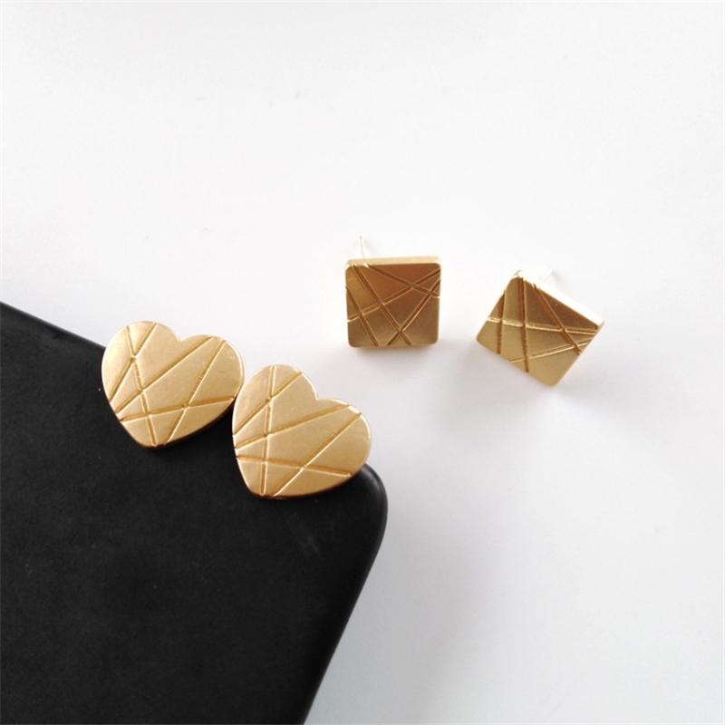 

Metallic simple geometric earrings new love fashion and personality shaped earrings jewelry accessories