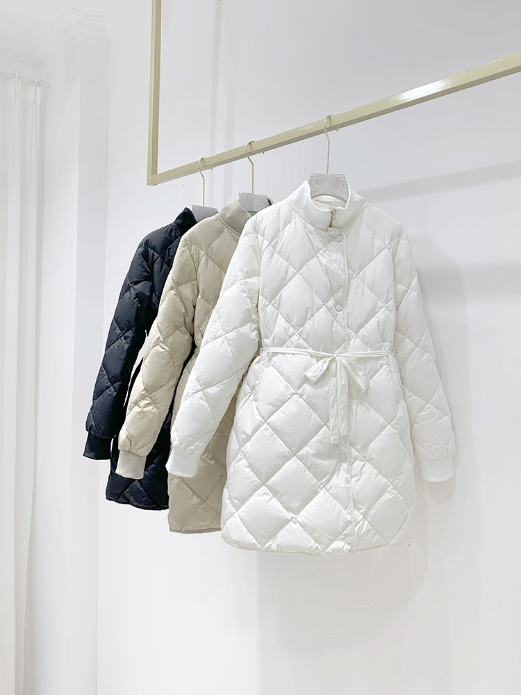 

Autumn Winter Ultra Light Down Puffer Parka Women Slim Single Breasted With Belt White Duck Down Jacket Female Long Outwear Coat 201103