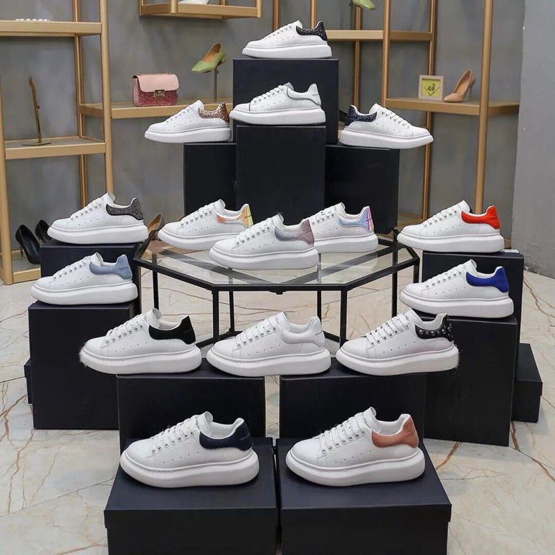 

Men Shoe Designer Women Leather Lace Up Platform Oversized Sole Sneakers White Black mens womens Luxury velvet suede Casual Shoes