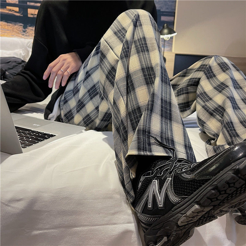 

Spring New 2021 Plaid Unisex Leg String Couples Straight Pants Youth Male Clothes IKSG, Khaki.