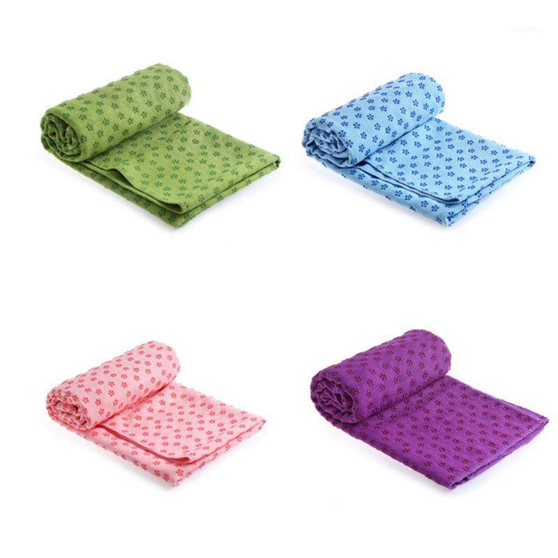 

Non-slip Yoga Mat Sports Sweat-absorbent Plum Pattern Embellishment Yoga Towel Multipurpose Overlay Silicone Particles1, Green