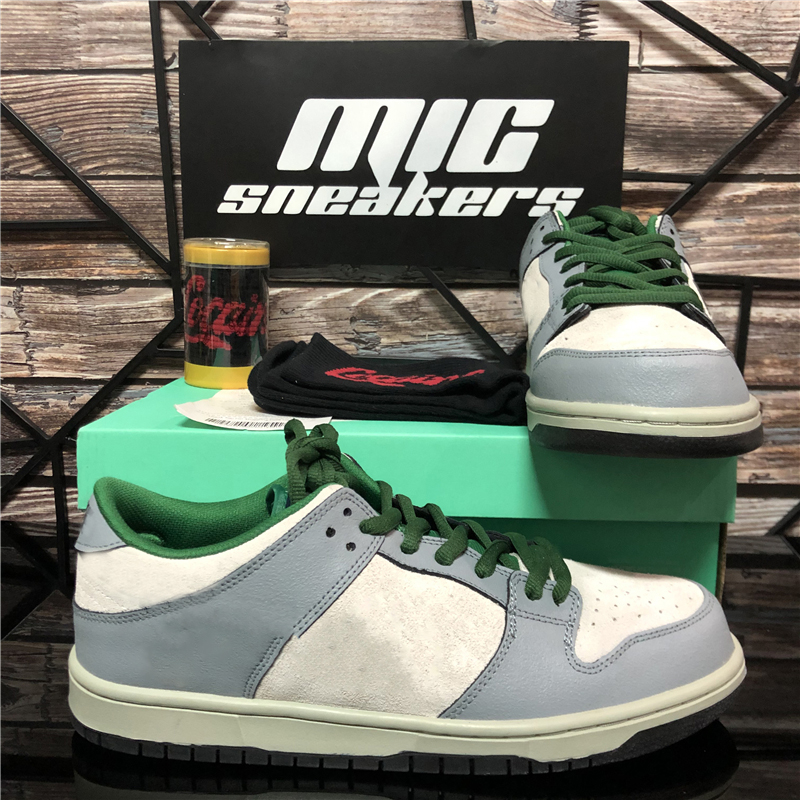 

Top Quality Men Women Designers Skateboarding Shoes Black White The 50 TS Night Of Mischief Chunky Bears Strange Love UNC Mens Sports Trainers Designer Sneakersp, Customize