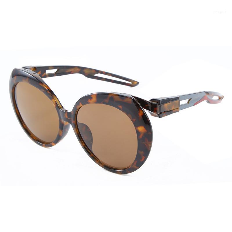 

Sunglasses Oversize Women Vintage Round Sun Glasses For Men Outdoor One Piece Shades Feminino 2146DF1
