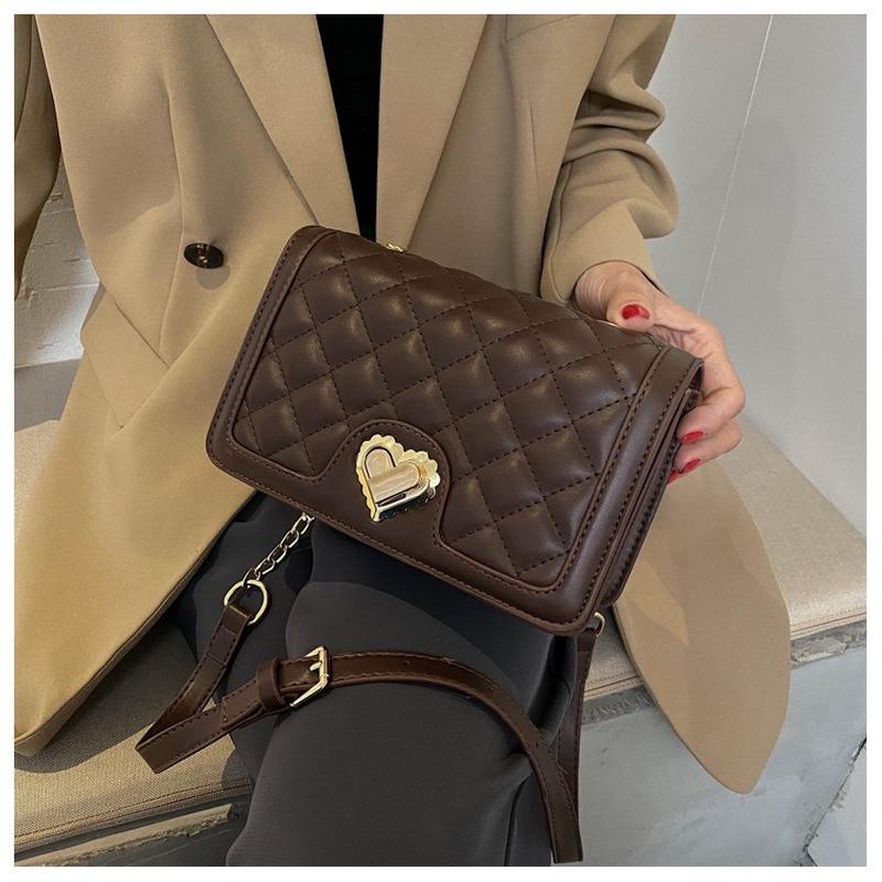 

2021 New Fashion Ladies Rhombic Chain Crossbody Bag High Quality PU Leather Western Style One-shoulder Small Square Bag Female, Beige