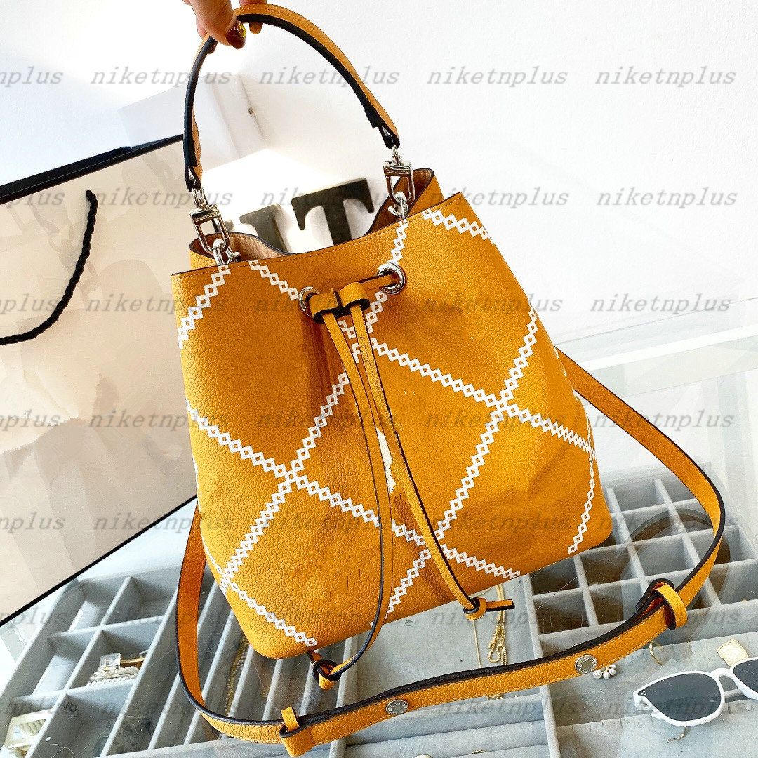 

NEONOE Game on White Tricolor Replica Poker Elements Bag Designer Bucket Bag With Clutch Handbag Designers Luxurys Womens Handle Bags M46023 M46029