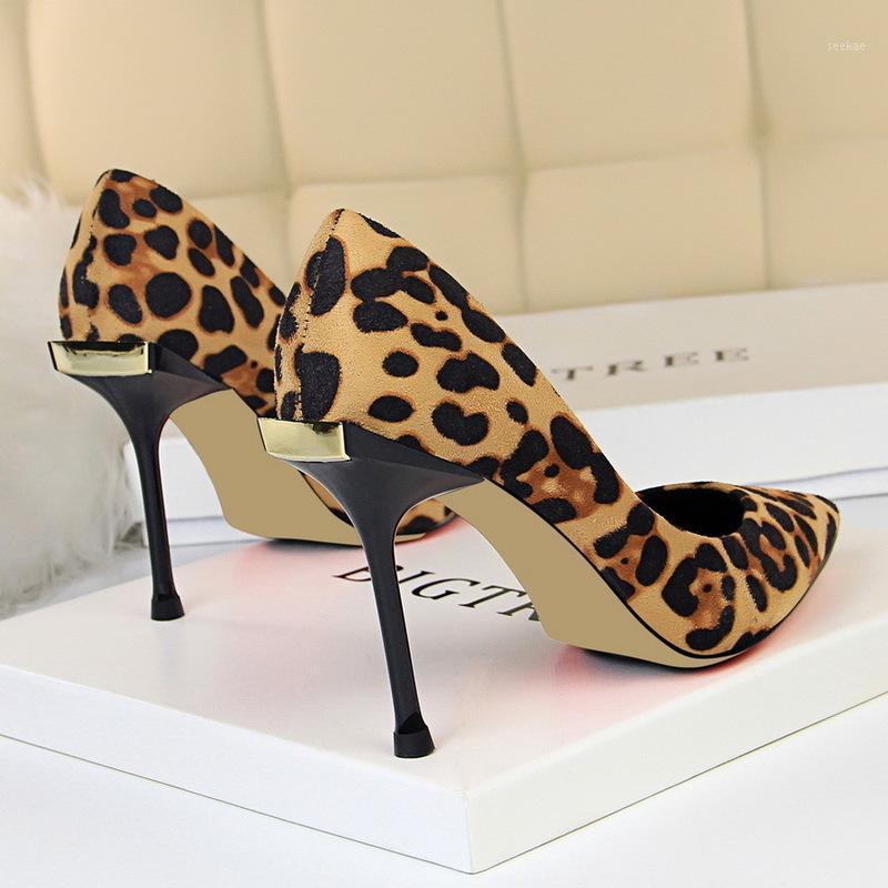 

Female Pumps Shallow Mouth Women Shoes Leopard Flock Pointed Toe Thin Heels 10CM 2021 Fashion Women Pumps Shoes Dress Sexy1, See chart