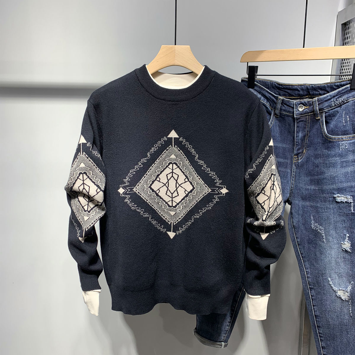 

2021 High quality Winter Totem-sized Man-knit Sweater Version of Japanese Pullover Mesh Thread Knitted Male Dress YPLS