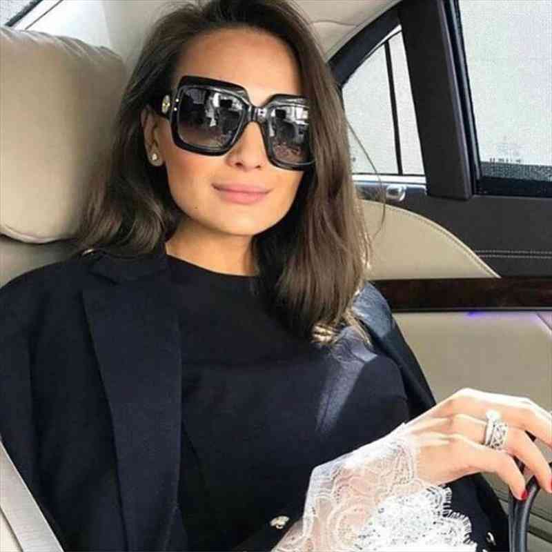 

Square Sunglasses Goggle Uv400 Women Ladies Trend Fashion Black Gray Gradient Outdoor Oculos Eyeglasses