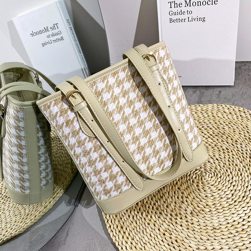 

Autumn All-match Women's Bag 2020 New Fashion Large Capacity One-Shoulder Bucket Bag Net Red All-match Handbag, Black