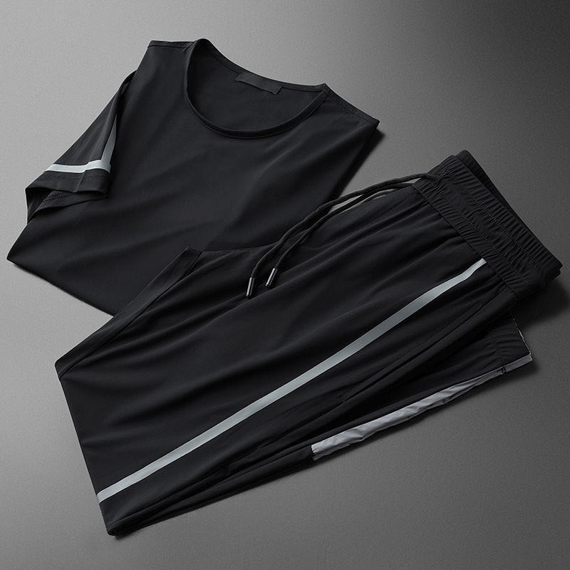 

European new high-end light luxury summer thin ice silky casual sports suit men's short-sleeved trousers two-piece men, Black