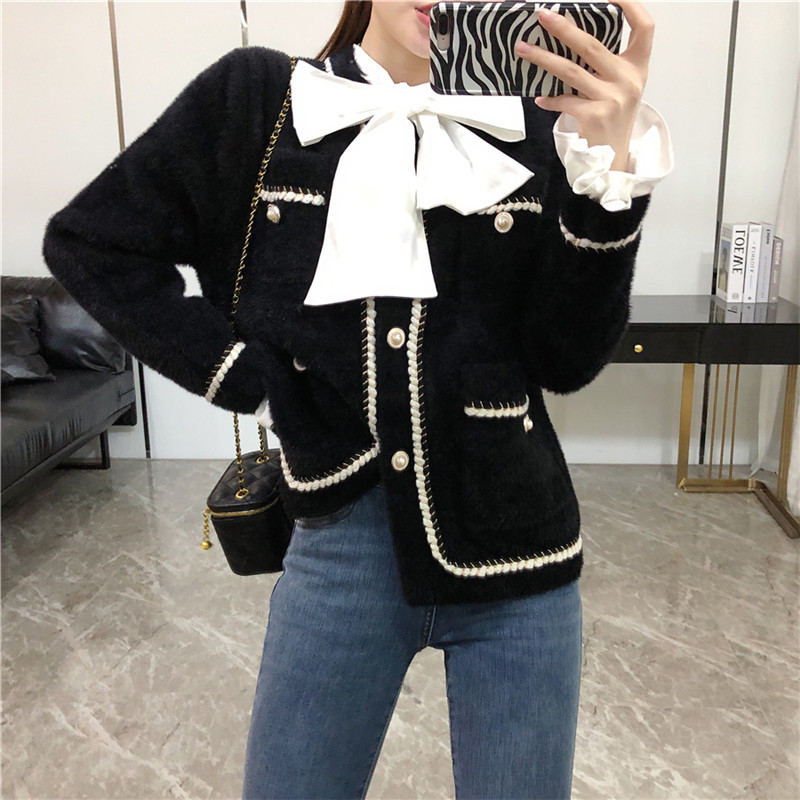 

2021 Winter Fall for Women New Pearl Vintage Single-breasted Furry Ladies Long Retro Style Cashmere Jacket GCBG, White