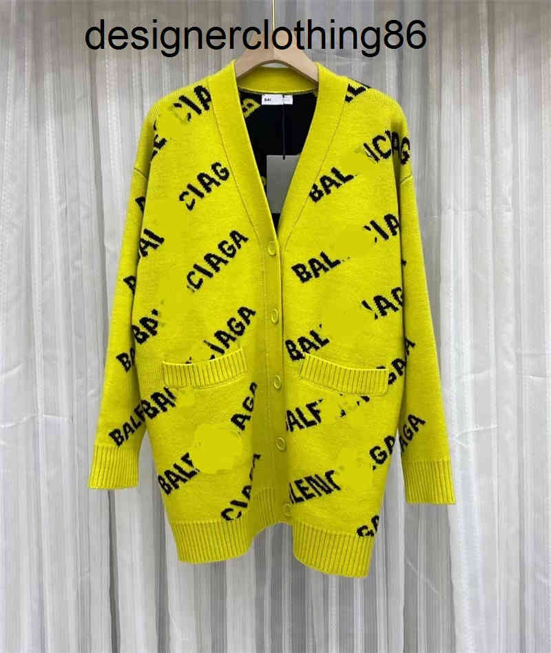 

Balencaigas Designers Sweaters Sweater 21 Winter New Letter Loose Medium Long Wool Leisure V-neck Single Breasted Coat Sppa, White