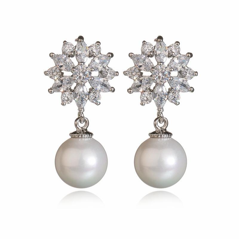 

Bettyue New Hot Sale Zircon Pearl Fashion Wholesale Multicolor Charm Jewelry Earrings For Woman Wedding Party Gifts