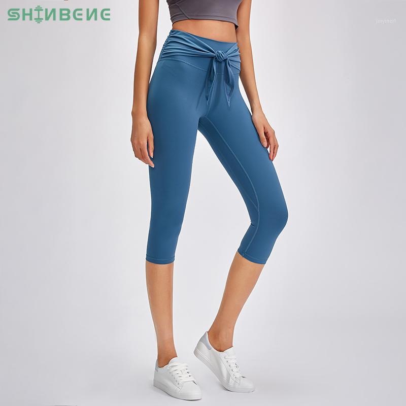 

SHINBENE WINSOME Butter Soft Nylon Training Yoga Sport Cropped Pants Women Squat Proof High Waist Workout Fitness Capri Pants1, Black