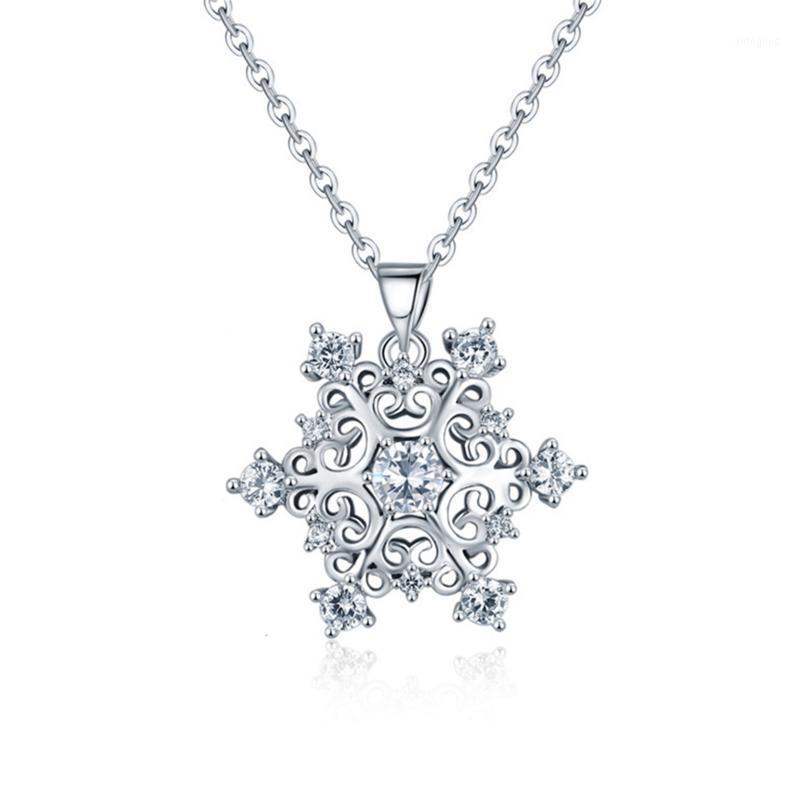 

Pendant Necklaces Fashion Jewelry Shiny White Crystal Rhinestone Necklace Beautiful Snowflake Flower For Women Wedding Jewelry1