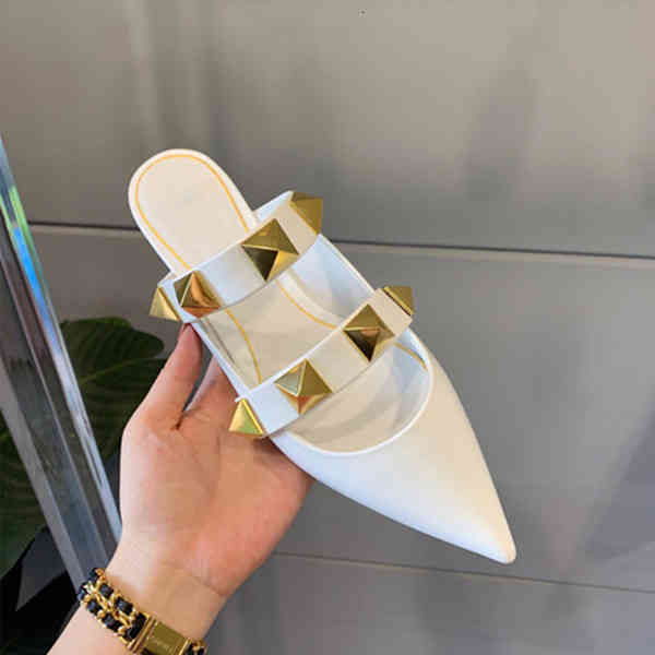 and Spring fall summer Women Slippers roman stud flat mule rock Rivet leather stuffies fashion size 34-43
