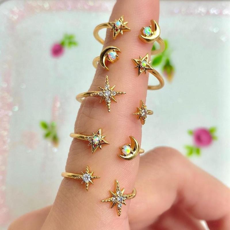 

Cluster Rings 2021 Top Quality White Opal Gem Cute Moon Star Open Adjust Finger Ring For Women Girl Delicate 925 Sterling Silver Party Jewel