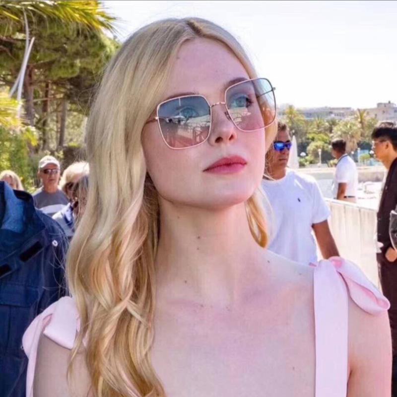 

Square gold metal frame rainbow lens fashion sunglasses women