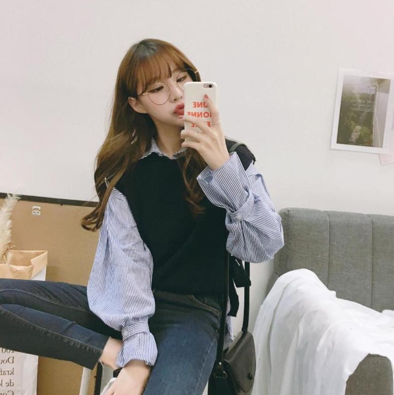 

New Office Lady Leisure Casual 2021 Spring FashionVest Women Wool Sweater Vests Poullovers Sleeveless O Neck Female Vest, Navy blue