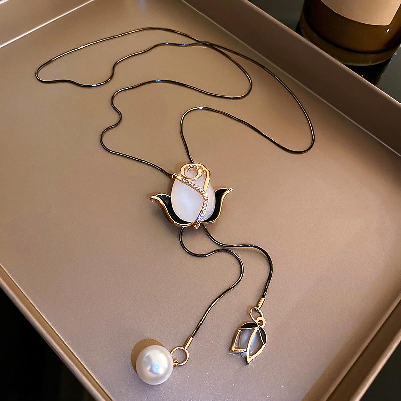 

Other Fashion 14K Gold Plated Tulip Flower Pearl Pendant Chain Necklace For Women Girl Zircon Temperament Jewelry Ins Gift