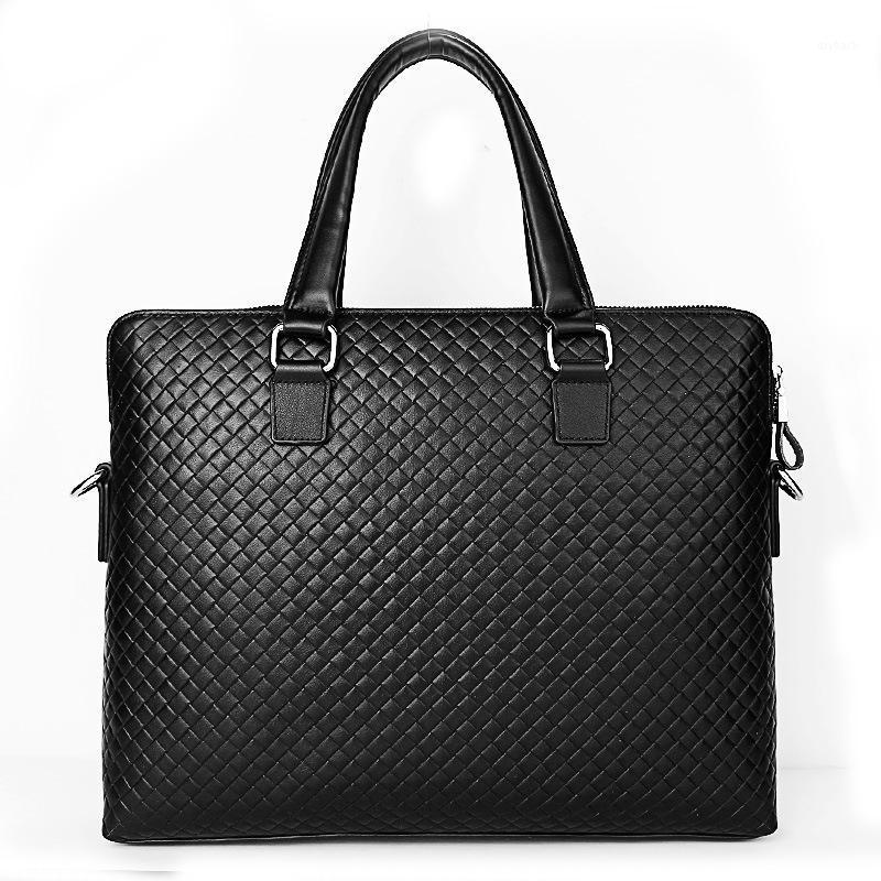 

Luxury Alligator Cow Genuine Leather Business Men's Briefcase Male Briefcase Shoulder Bag Men Messenger Bag Tote Computer1, Beige