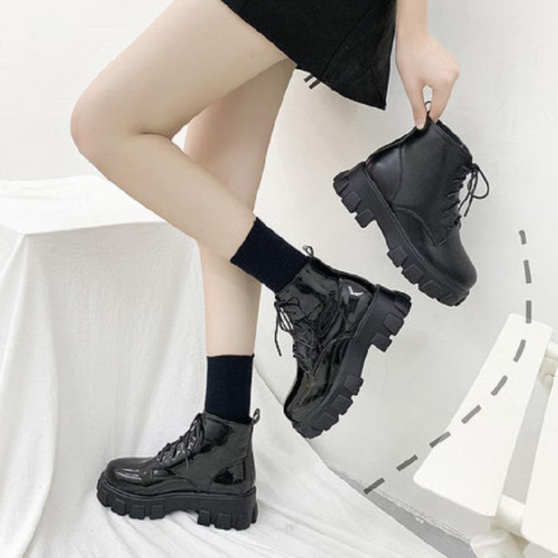 

Black ladies boots 2020 autumn and winter new British style fashion platform height increase casual women's boots