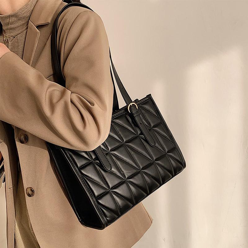 

Vintage Fashion Female Tote Sewing thread bag 2021 New High Quality PU Leather Women's Designer Handbag lattice Messenger Bag, Black