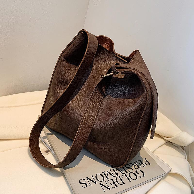 

Vintage Solid color Female Tote Bag 2021 New Quality PU Leather Women's Designer Handbag High capacity Shoulder Messenger Bag, Black
