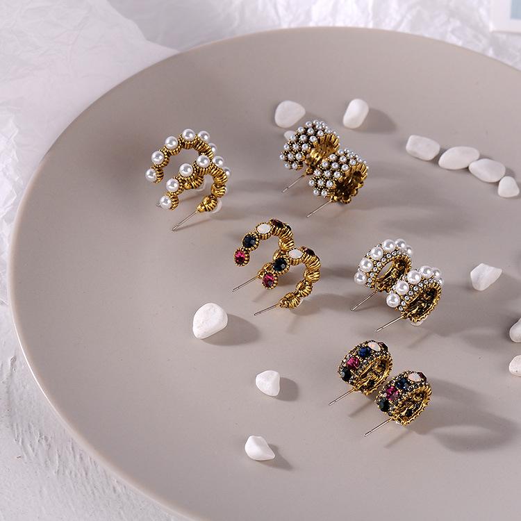 

MENGJIQIAO 2021 New Hot Sale Vintage Colorful Rhinestone Small Hoop Earrings Women Fashion Simulated Pearl Semicircle Pendientes