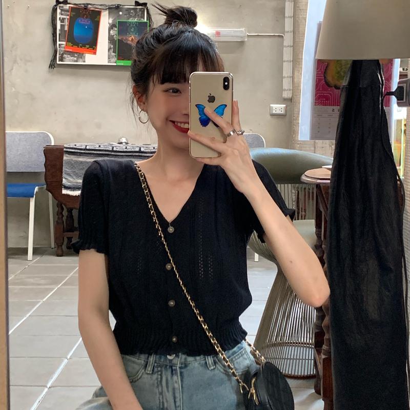 

2 colors 2021 spring and summer solid color short sleeve slim vintage v neck knitted t shirts womens tee shirt femme (C1170, Black