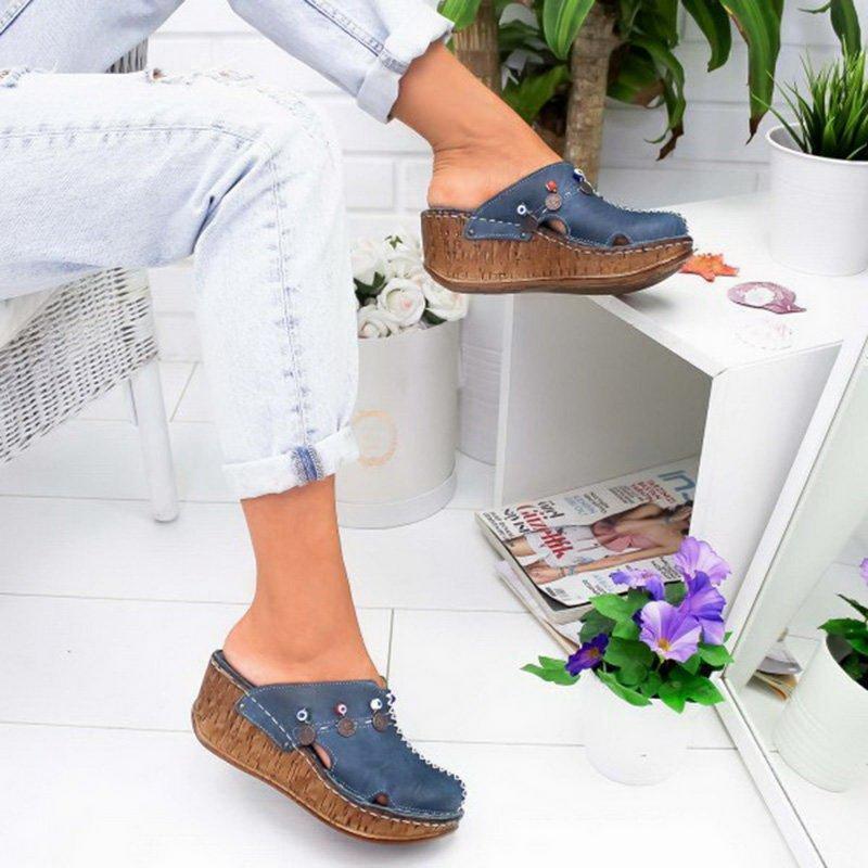 women's shoes with blue soles