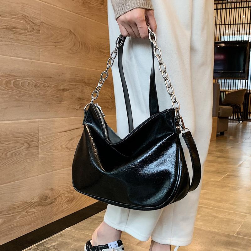 

Women Messenger Bag Luxury Design Chain Laides Hand Bag Large Capacity Soft PU Leather Female Shoulder Big Handbag Black