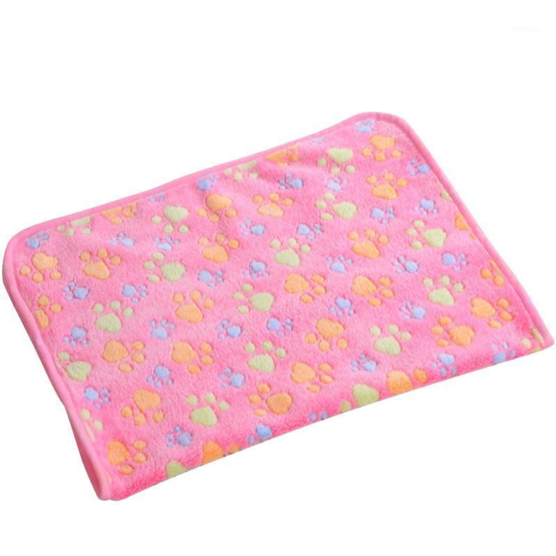

Puppy Blanket Pet Cushion Small Dog Cat Bed Soft Warm Sleep Mat Pet Dog Cat Puppy Kitten Soft Fleece Blanket Print Cushion (1, Pink