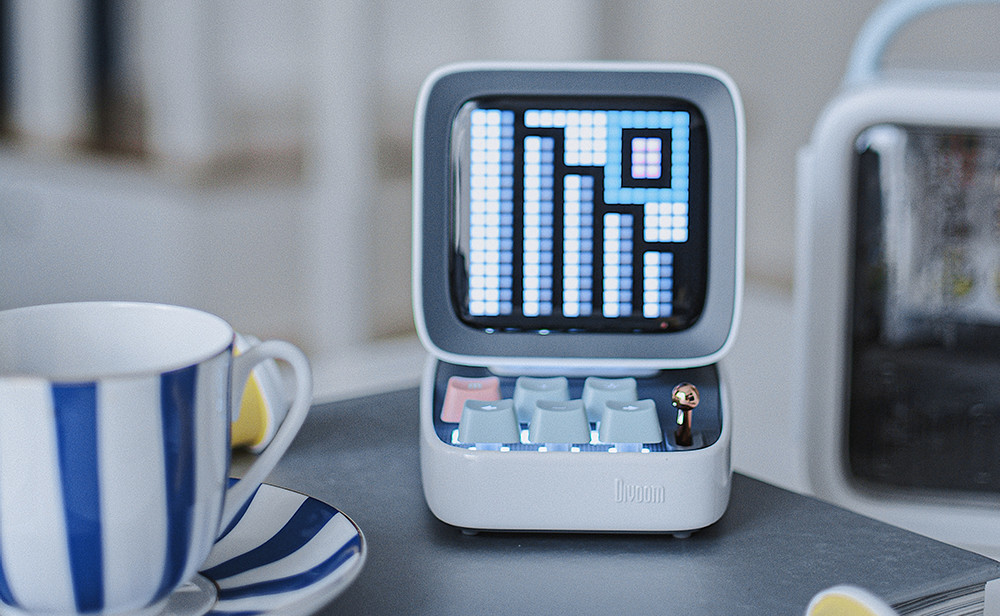 2021 Divoom Ditoo Retro Pixel Art Bluetooth Portable Speaker Alarm