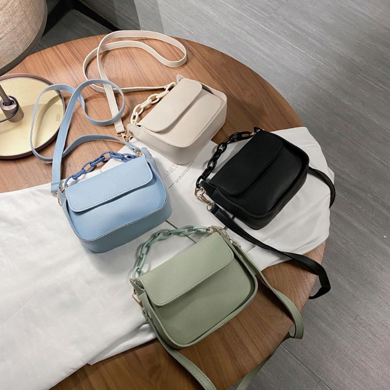 

Chic Women Small Messenger Bag Simple Classic Texture Creative Design Leather Daily Solid Color Shoulder Crossbody Handbags, Black