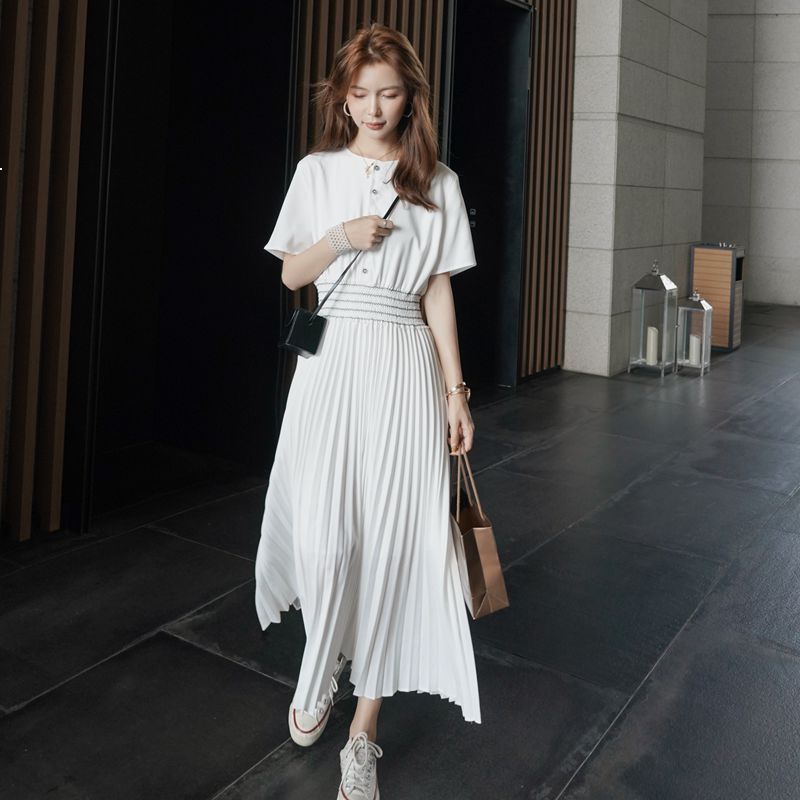 

2021 New Women' Summer Dress New Long White Elastic Around the Single Neck Breasted Plisted Fashion High Waist Short Sleeve Dress3x R738