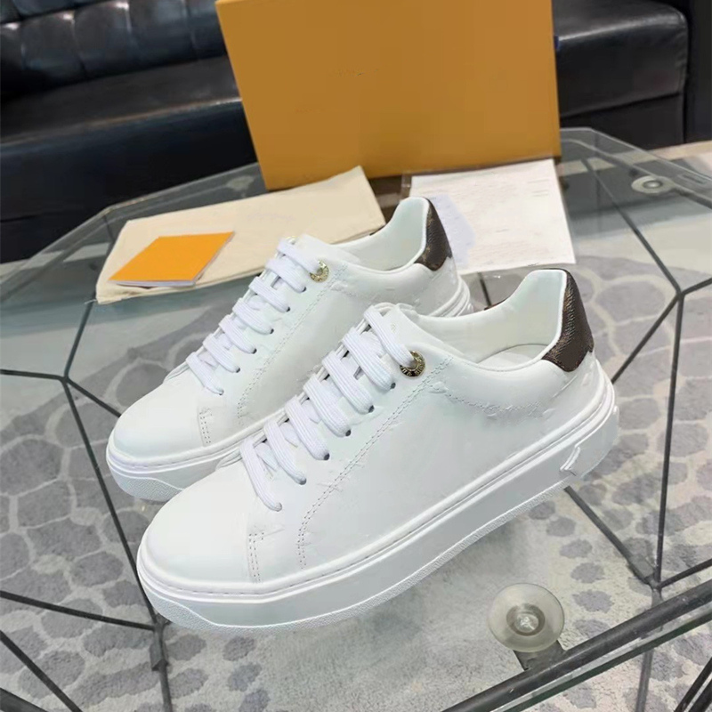 

High quality men and women Casual shoes Travel leather lace-up sneaker 100% cowhide fashion lady Flat designer Running Trainers Letters shoe men gym sneakers, Customize