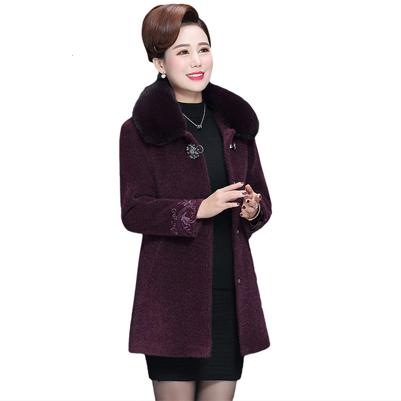

2021 New Female Fashion Middle-aged Water Skin Leather Jacket Thin Autumn Sweater Mother Charged A1023 57N9, Red