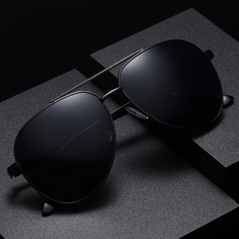 

10pcs summer woman metal UV sunglasses FASHION Sunglasses driving sun glasess man outdoors BEACH cycling glasses goggle free shipping