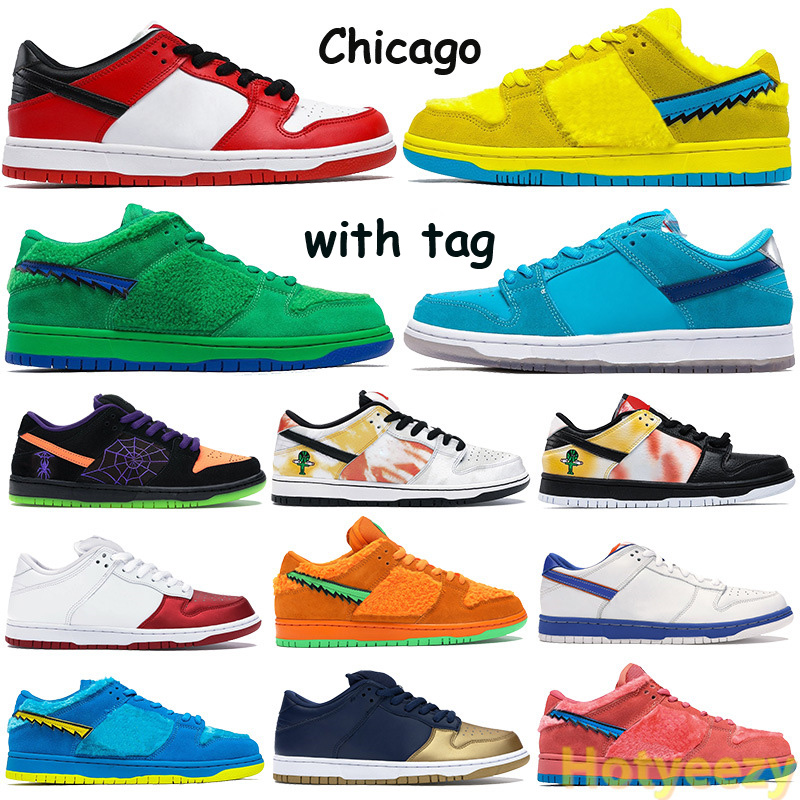 

Chicago Basketball Shoes Men Women Classic Trainers blue fury Halloween raygun tie-dye black white metallic silver Shanghai Sneakers, 28.black white mesh