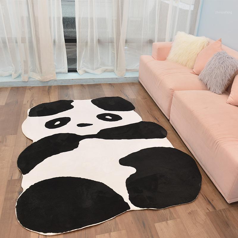 

Carpets Black And White Giant Panda Carpet Imitation Leather Rugs Animal Skins Shape Decoration Mats Clothing Shooting Props