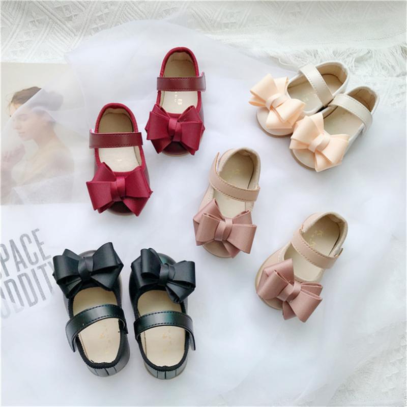

Princess Baby Girls Shoes Infant Baby First Walker Leather Bow Toddler Shoes For Birthday Party and Wedding Children Girl, Black