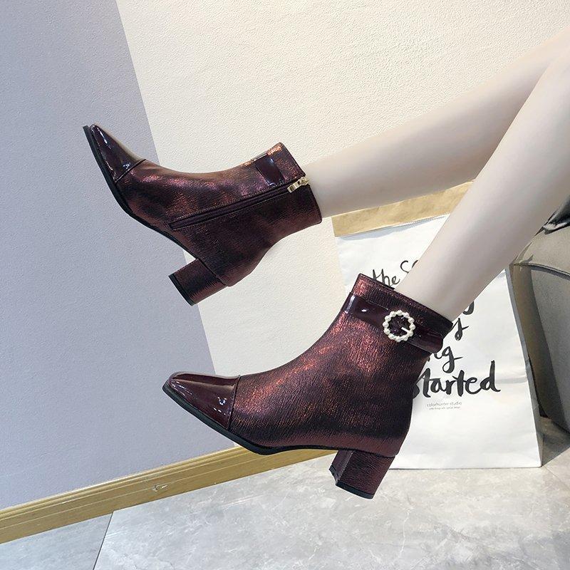 

Brand Women Ankle Boots Pearl Buckle Dress Shoes 2020 Winter New Fashion Bead Booties Ladies Shoes Square Heeled Botas Mujer, Black