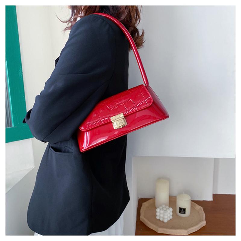 

Red envelope bag woman 2021 new fashion leisure wind stone grain single shoulder bag is contracted han edition fashion bags, Black