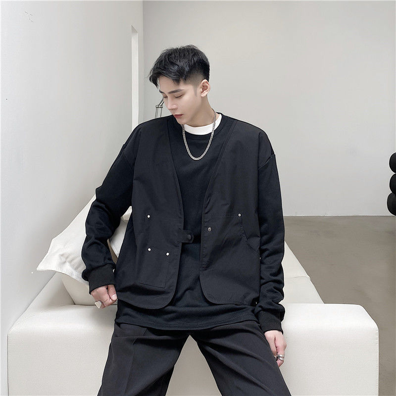 

Autumn 2021 New and Winter Hoodies in the Black Male Fashion of Two Loose Pieces Sweater Street Style Hip-hop Seam Top TI7X, White.